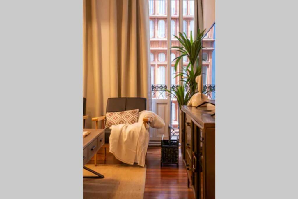 Exclusivo Apartamento En El Casco Viejo Bilbau Exterior foto